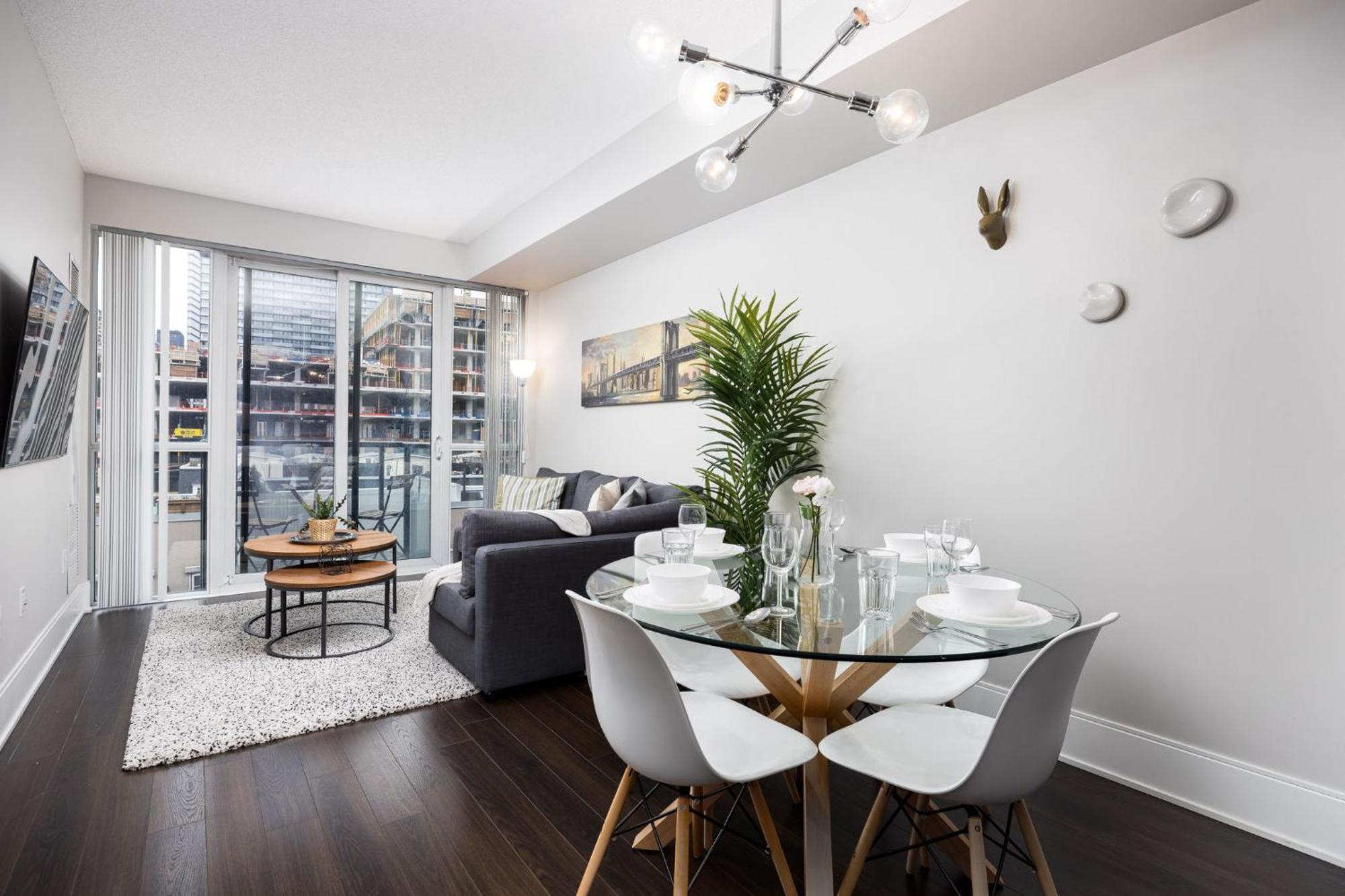 Dwtn Condo Near Cn Tower! W/ Free Parking Toronto Dış mekan fotoğraf