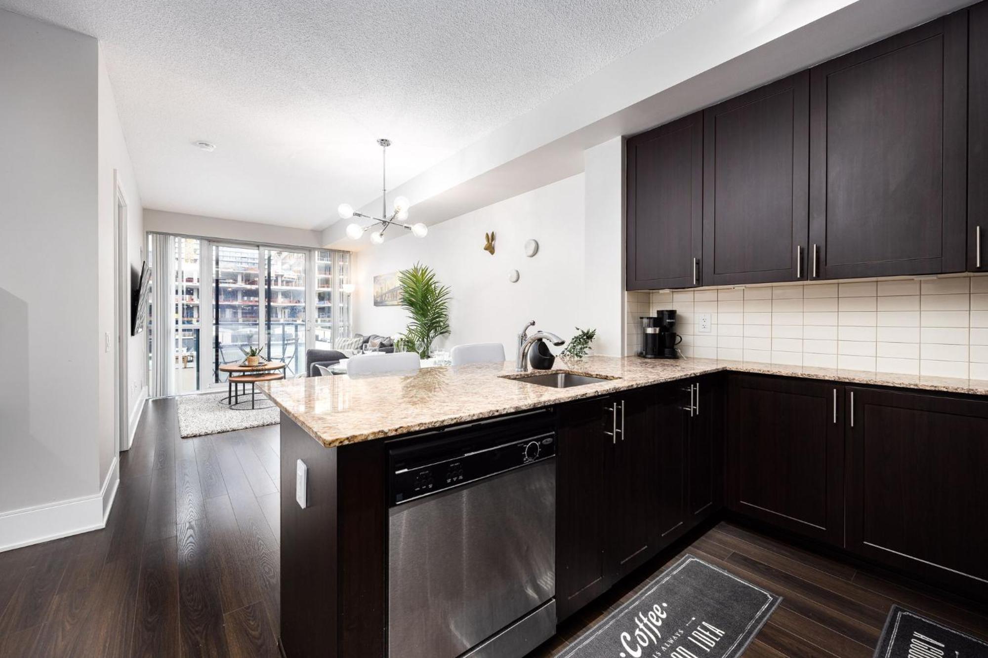 Dwtn Condo Near Cn Tower! W/ Free Parking Toronto Dış mekan fotoğraf